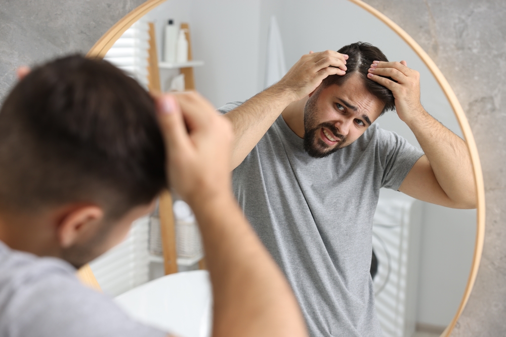 Know How to Treat Scalp Psoriasis With These Remedies and Solutions
